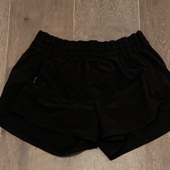 Athleta women’s 3” black shorts xxs - Picture 1 of 3